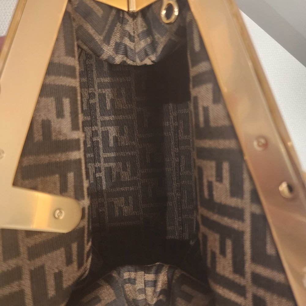 Handbag - Picture 5 of 7